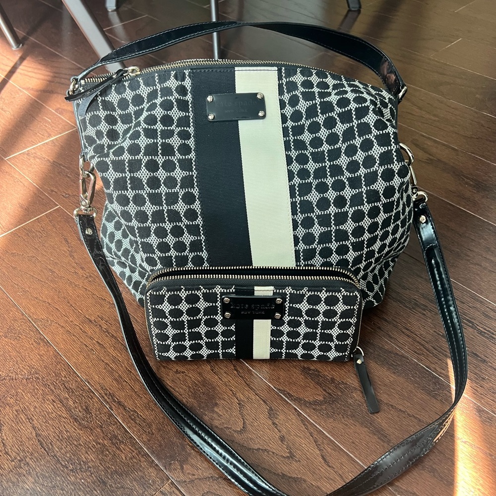 Kate Spade Canvas Tote/Crossbody with Matching Wallet